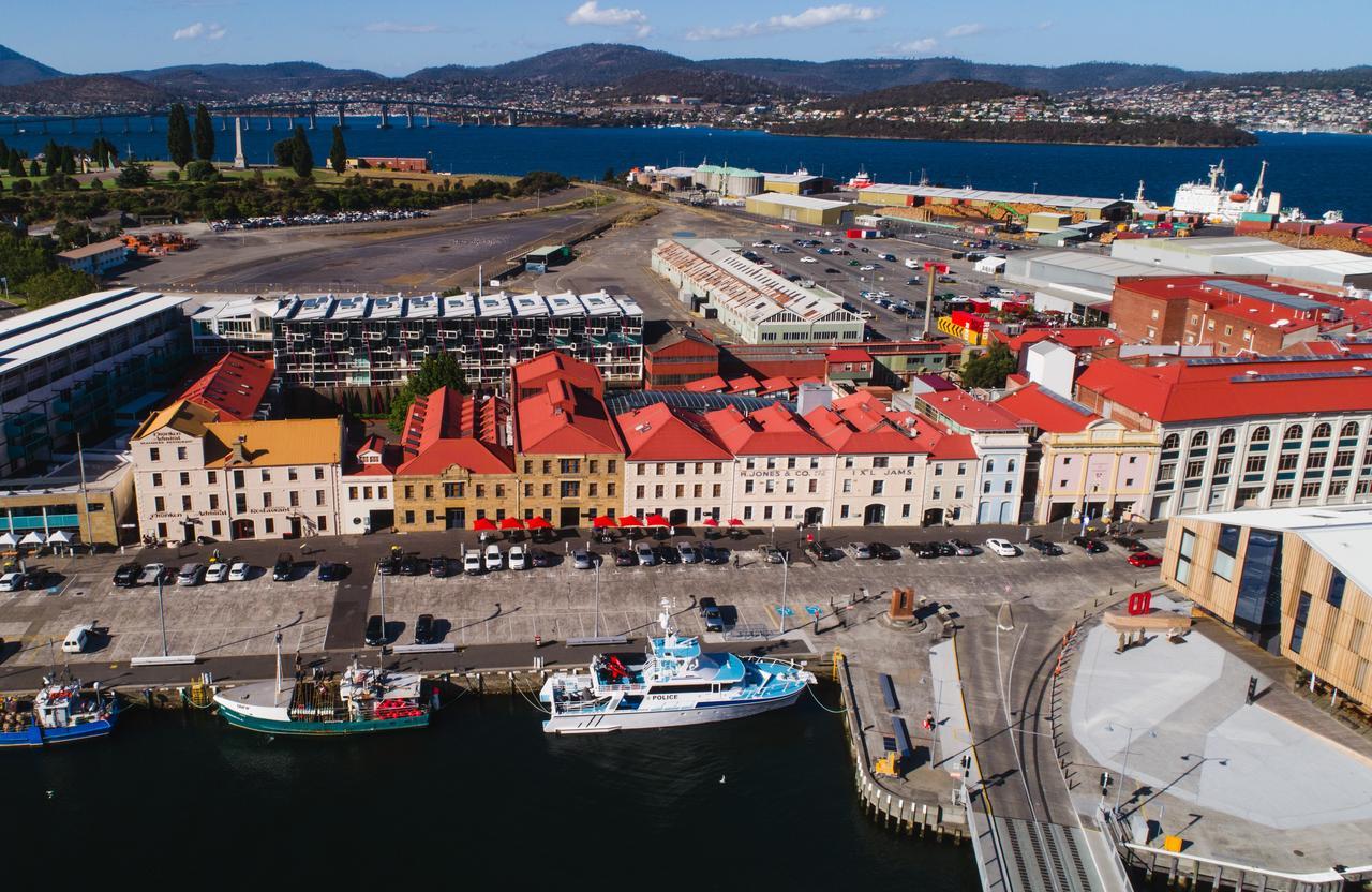 The Henry Jones Art Hotel Hobart Ngoại thất bức ảnh Aerial view of the Port of Devonport